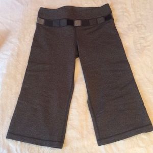 Small Lululemon Capris Leggings